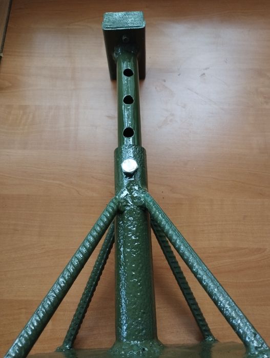 Підставка-козлик.