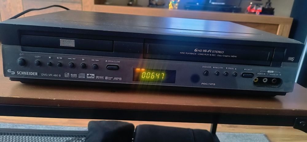 DVD - VHS combo sheneider