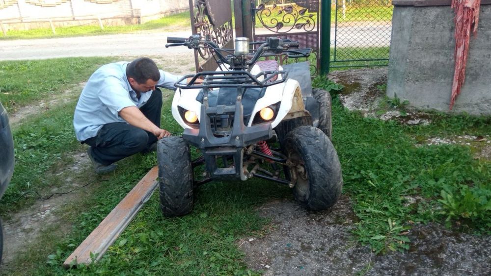 Продам квадроцикл