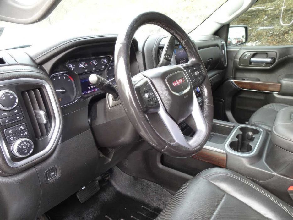 GMC Sierra 1500 SLT      2019