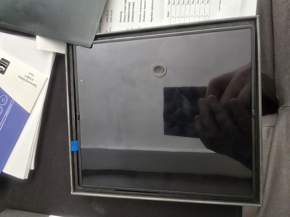 Samsung Galaxy Z Fold 7 12/256 jak nowy