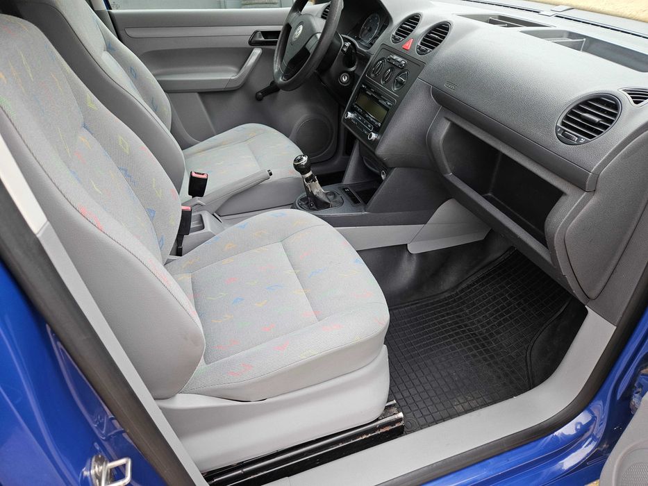 VW Caddy 2.0 140KM VAT-1
