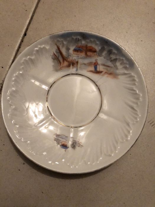 Chávena em porcelana