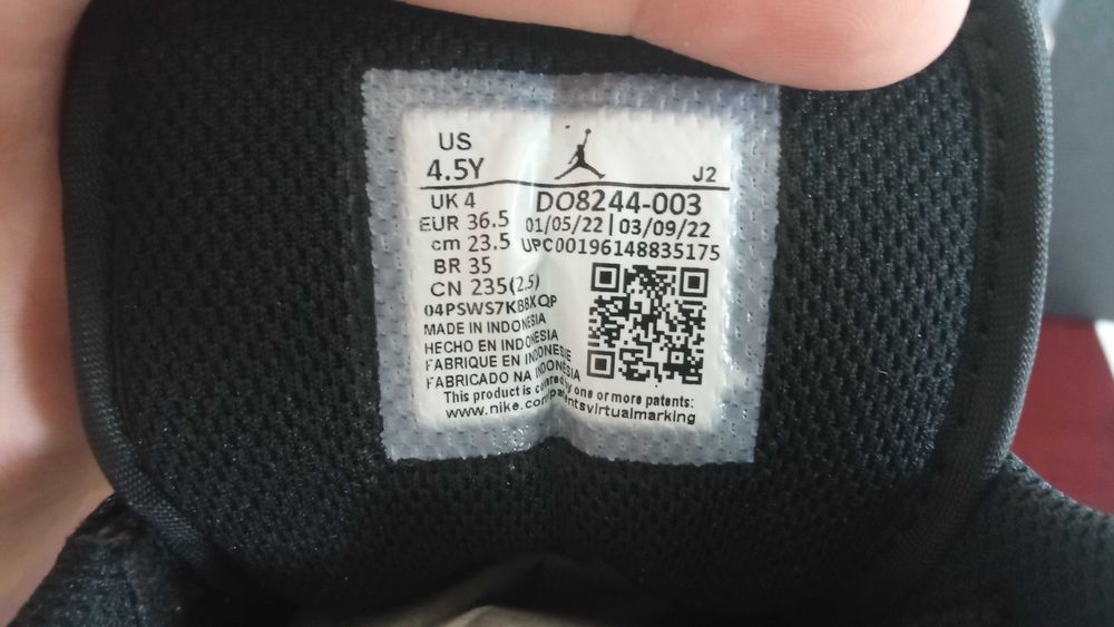 36,5 Buty Nike Air Jordan 1 Low Black Electric Green