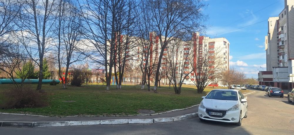 Продаж квартири (цегла)