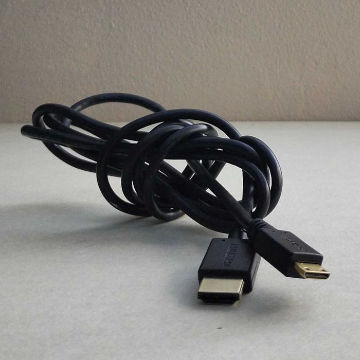 Kabel hdmi - mini hdmi - do GoPro 7 black