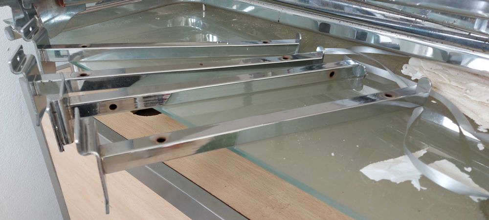 4 Ganchos para painéis expositores