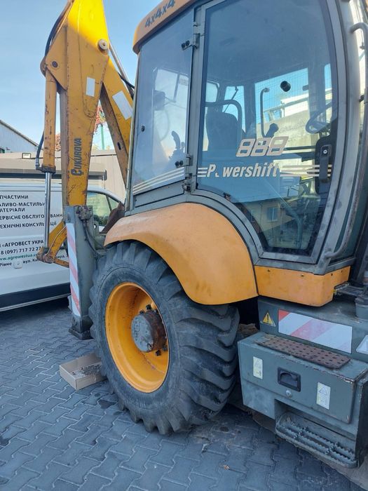 Екскаватор-навантажувач cukurova 888