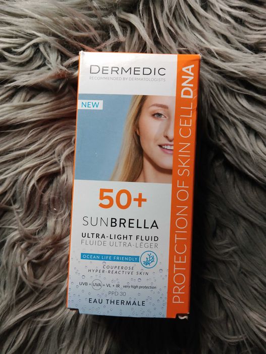 Ultralekki krem do twarzy Dermedic SPF 50+