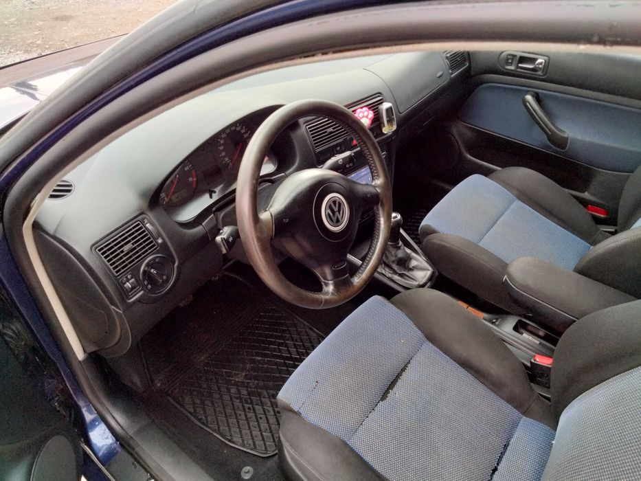 Volkswagen Golf IV