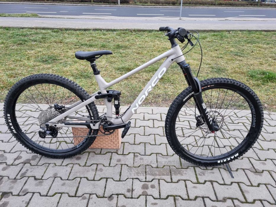 Rower enduro Norco Sight 2023 szary rozm. L 29