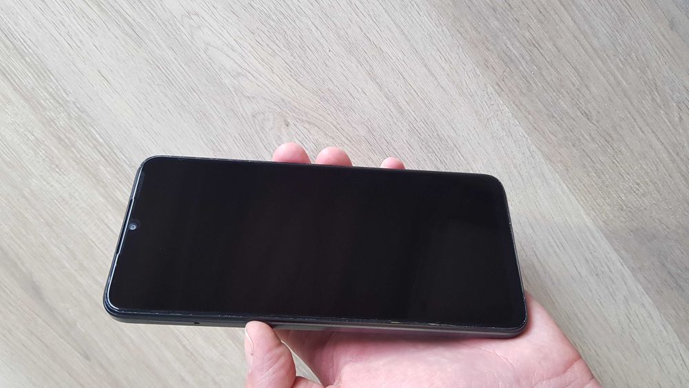 Є наложка без задатків. ZTE BLADE A54 8/128 GB + чохол.