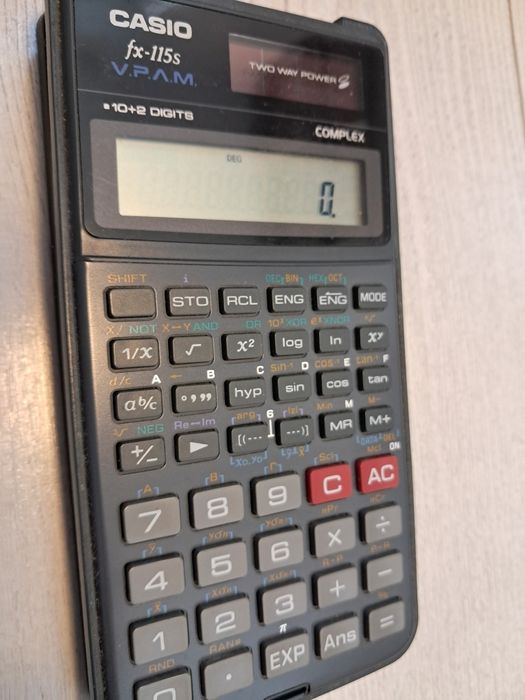 Kalkulator Casio fx115s