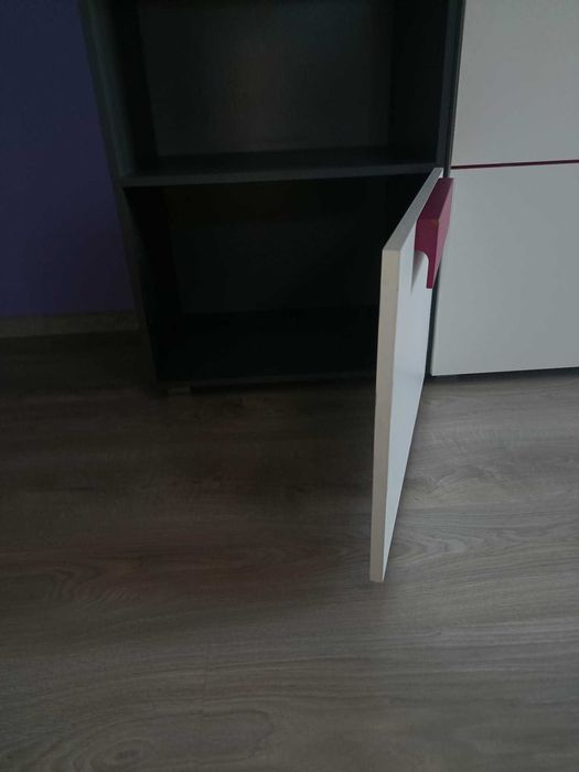 Sprzedam meble młodziezowe