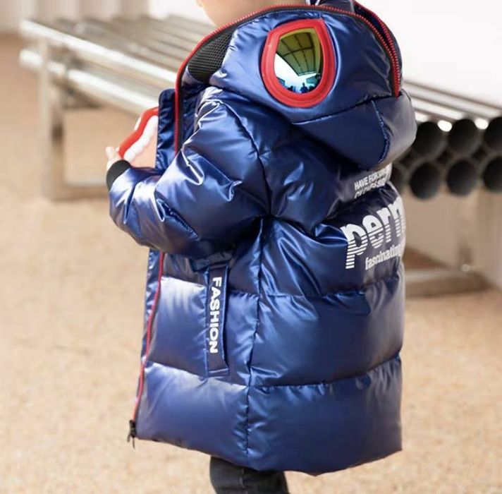 Тепла куртка, пуховик з маскою-шоломом, людина павук