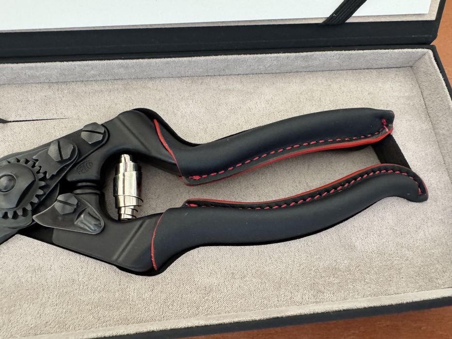 Tesouras de podar FELCO novas com certificado