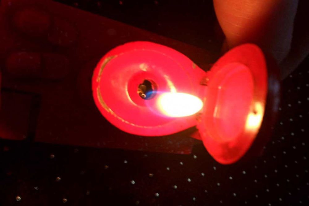 Запальничка зажигалка в колекцію