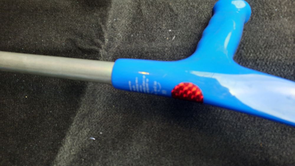 Милиці, сучасні, європейські.