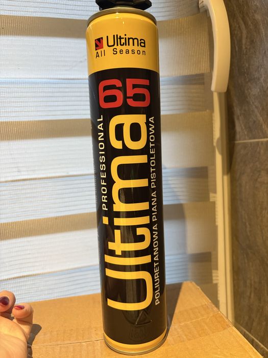 Pianka montażowa  ultima 12 sztuk