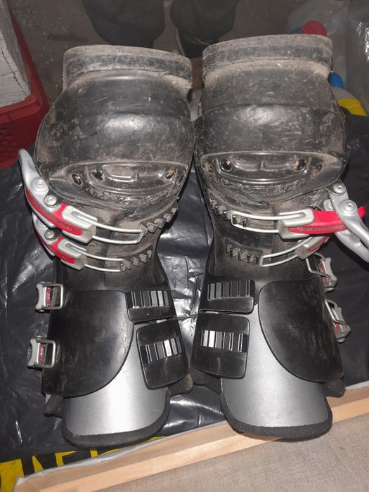 Buty narciarskie