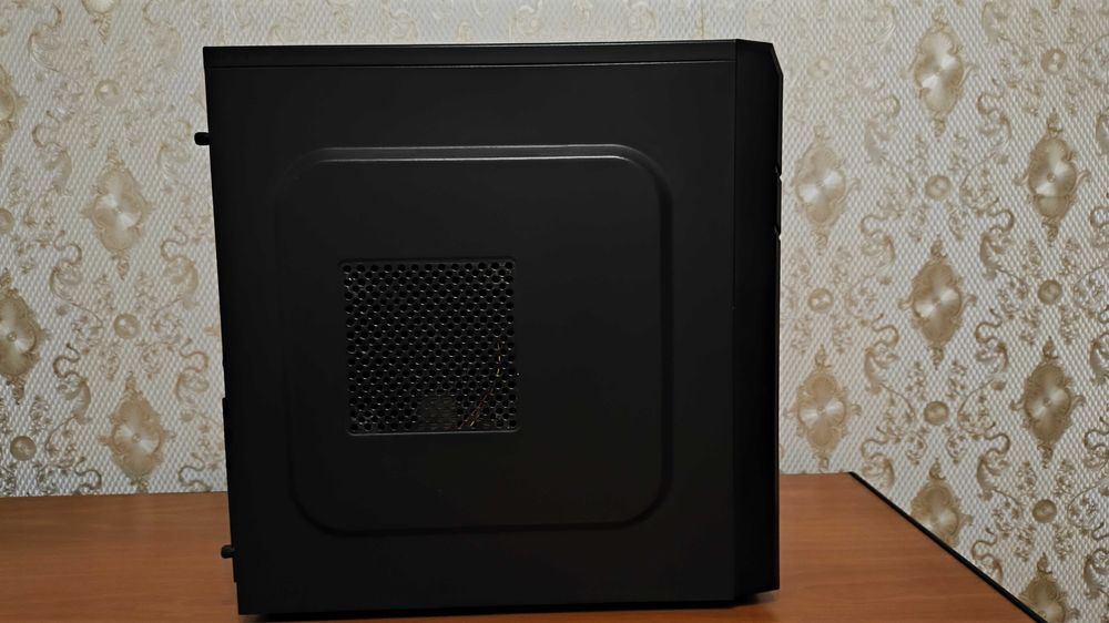 ПК Intel Core i3-6100 3.70GHz. DDR4 Монитор LG e2250v