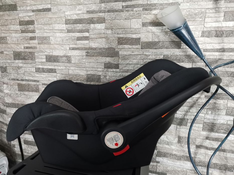 Cadeira bebé automóvel