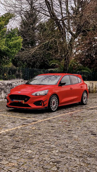 Ford focus mk4 64.000 kms