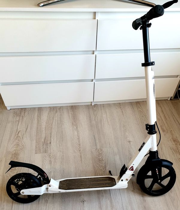 Hulajnoga biało - czarna