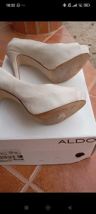 Sapatos mulher  tamanho 38