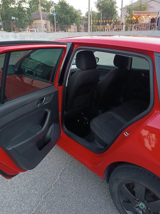 Skoda Rapid 2015 года