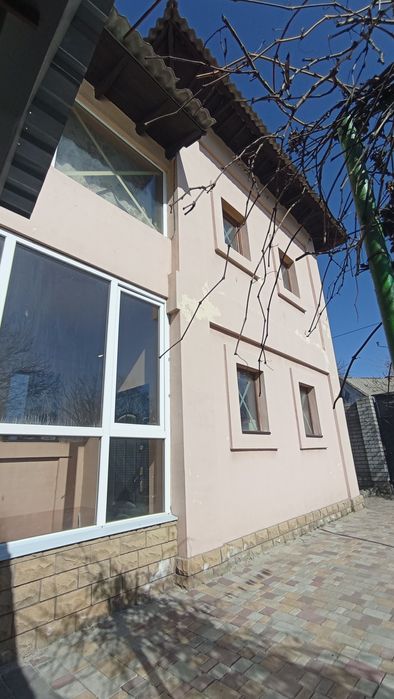 Продам дом с  бизнесом  /Фрунзенский/ Донецкое шосе