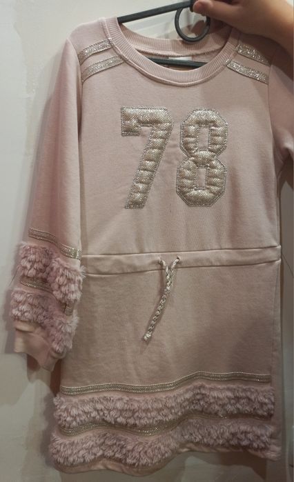 Сукня для дівчинки