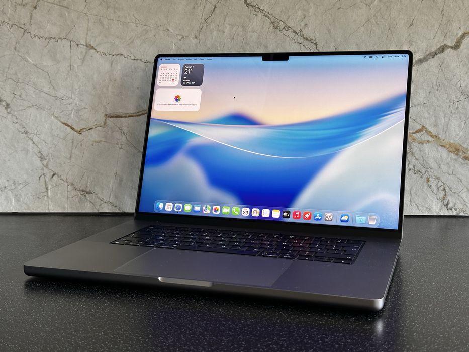 Laptop MacBook Pro 16" M1 Pro / 32 GB RAM / 512 GB SSD / Sprzęt do pracy i grafiki