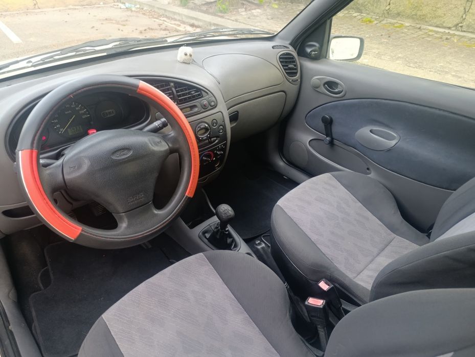 Ford fiesta 1.8 D