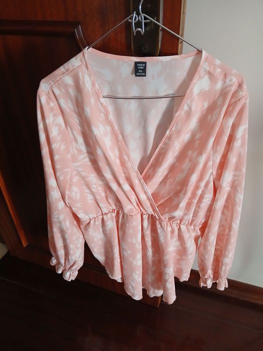 Varias blusas xl Novas