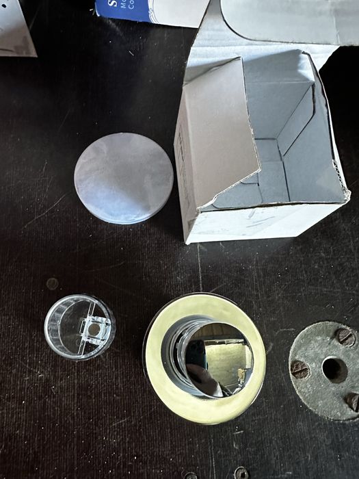 Зливний корок натискного типу фільтр магнітний клапан