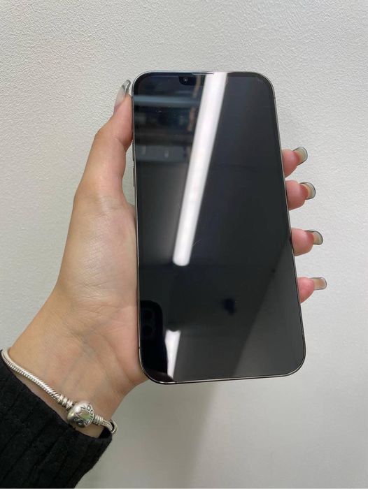 iPhone 13 про макс 256гб