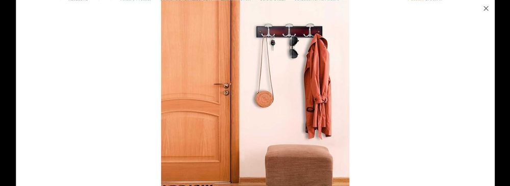 Wieszak do montażu na ścianie z 6 srebrnymi haczykami orzech