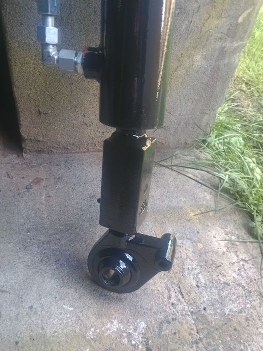 Cięgło łącznik hydrauliczny