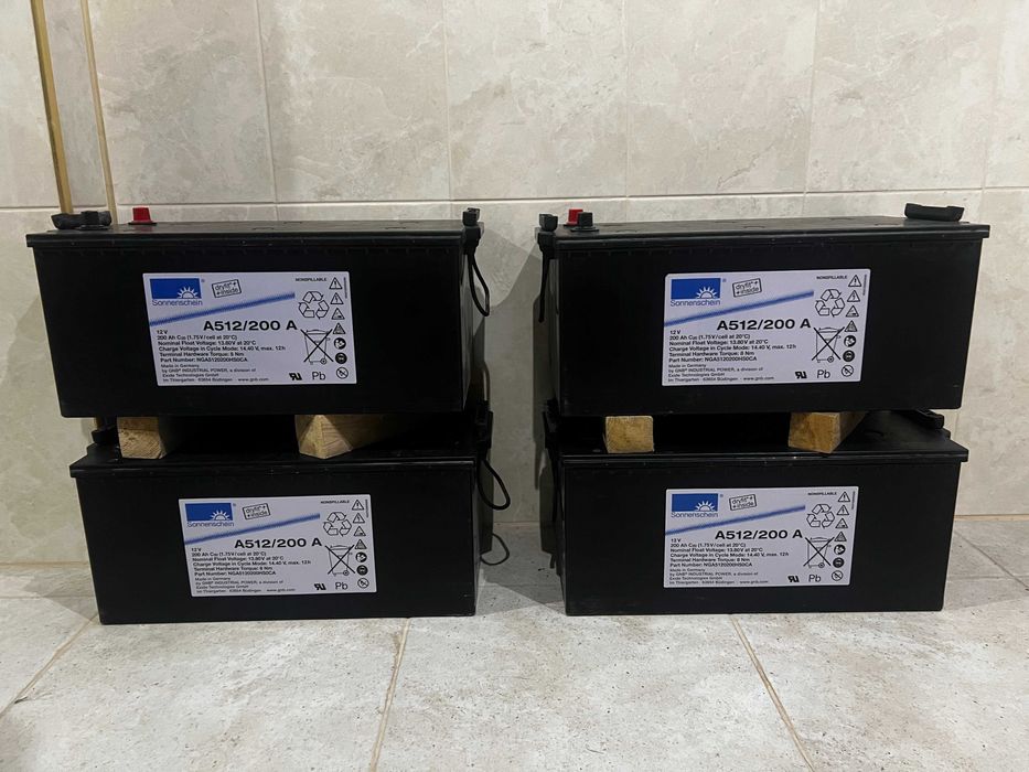 Акумуляторна батарея до інвертора Sonnenschein А512/200А 12V 200A