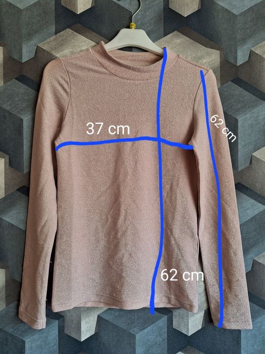 Bluzka z błyszczącego materiału