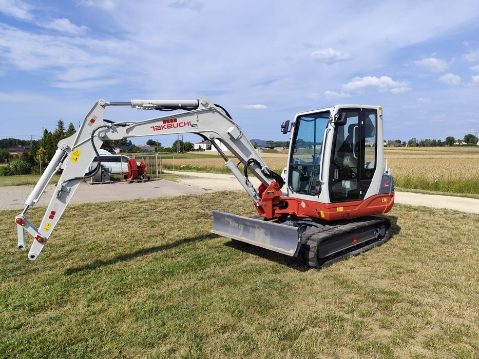 Koparka gąsienicowa Takeuchi TB 250 JCB Cat 5 ton