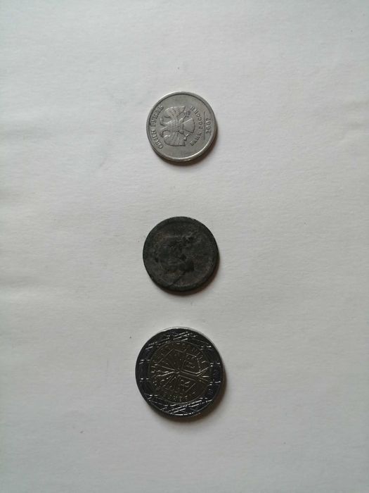 2€ franceses 1999, 10 centavos portugueses 1938, 1 rublo 2007