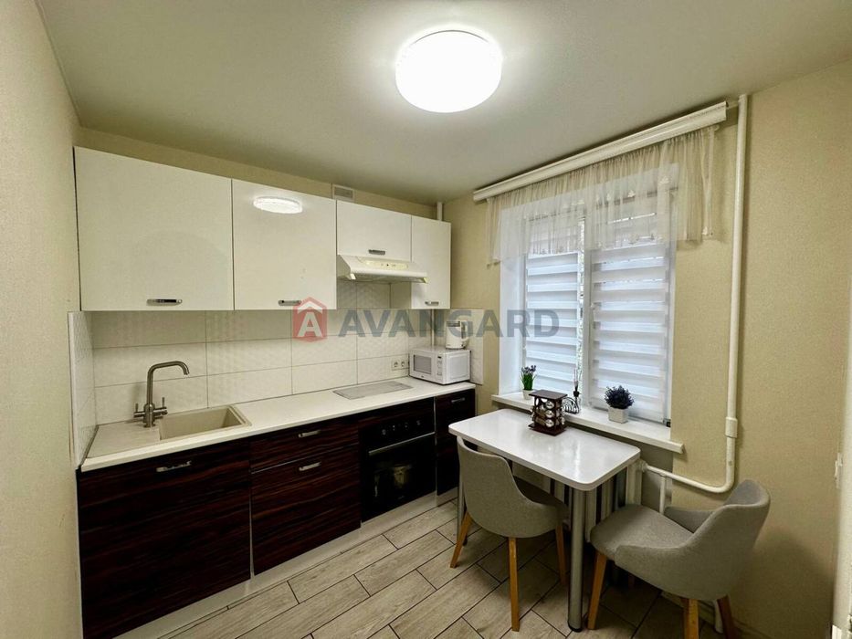 Продажа 2 комнатной квартиры Гагарина, Дафи