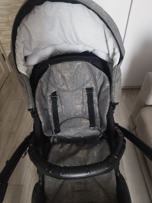 Візок дитячий 2 в 1 (люлька + прогулянка)