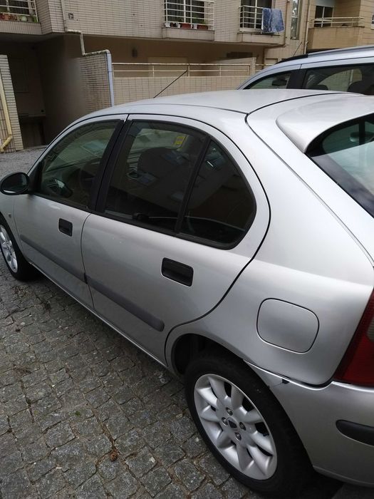 Rover 25 - 2002 bom preço (funciona)