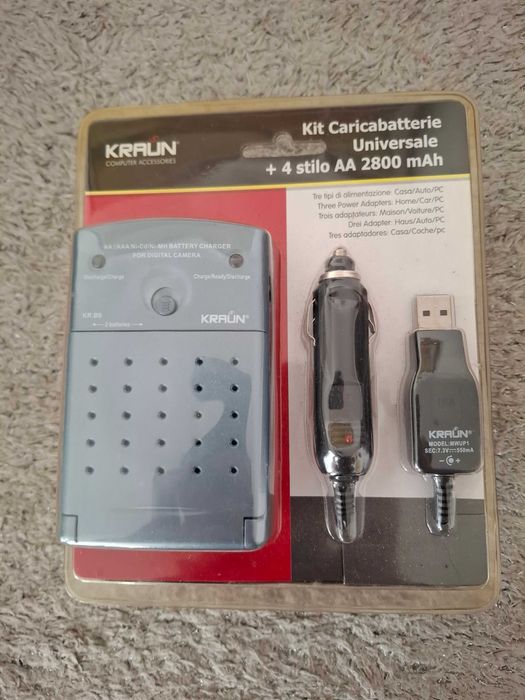 Carregador universal de pilhas Kraun + 4 pilhas AA de 2800mAh