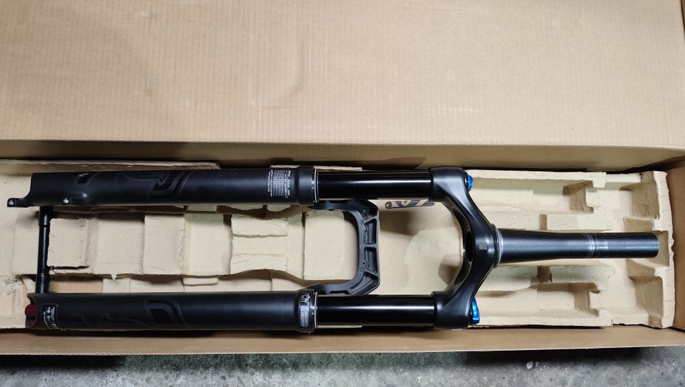 FOX RHYTM 34 29" 130mm
