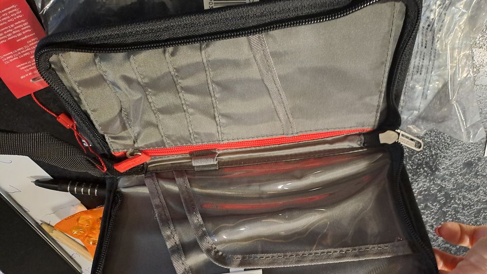 Etui na dokumenty paszporty samolot nowe