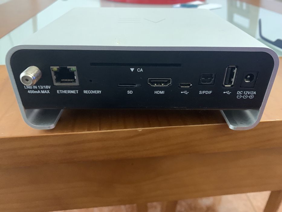 Receptor satélite Amiko A3